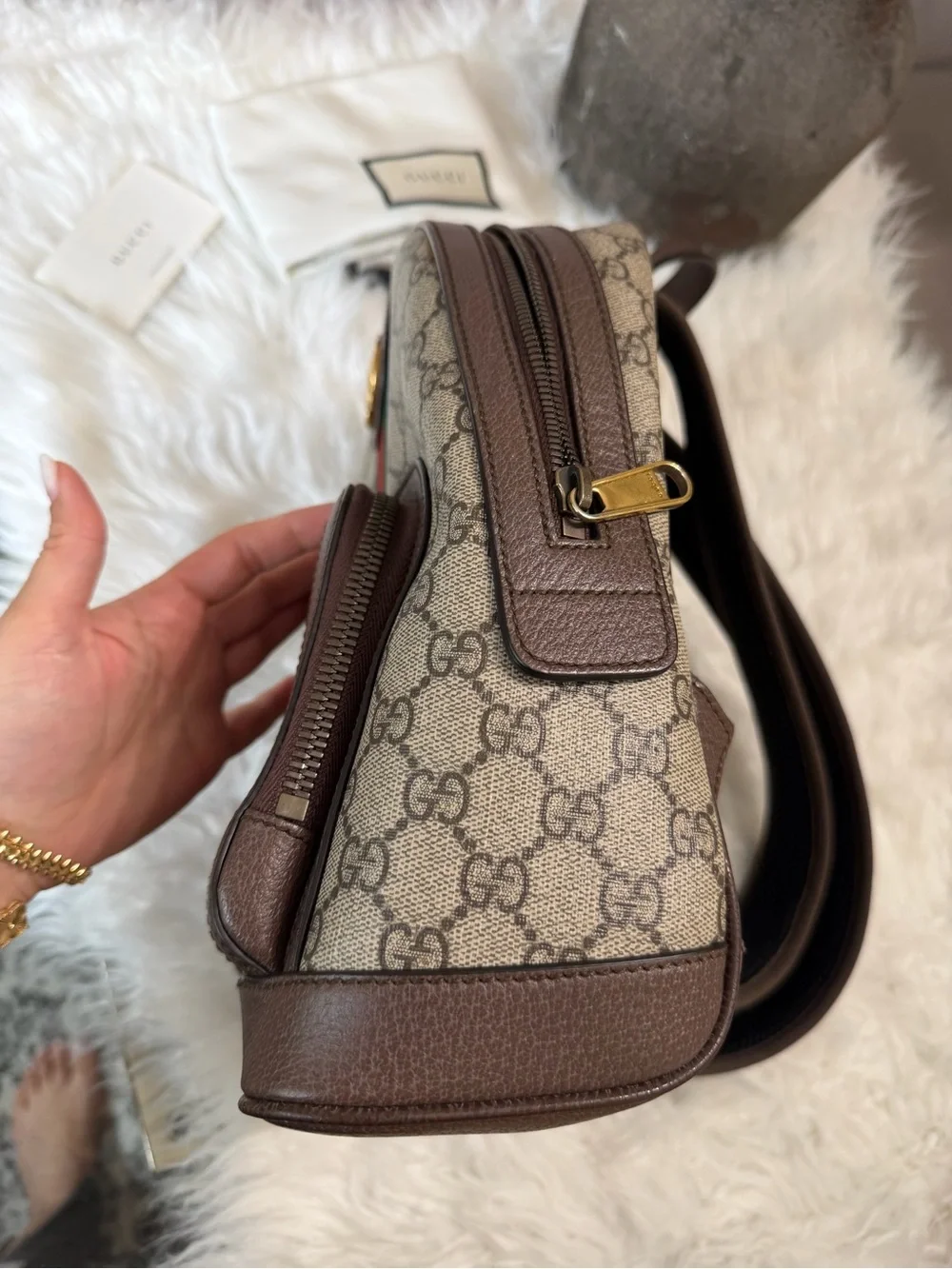 Gucci iconic gg